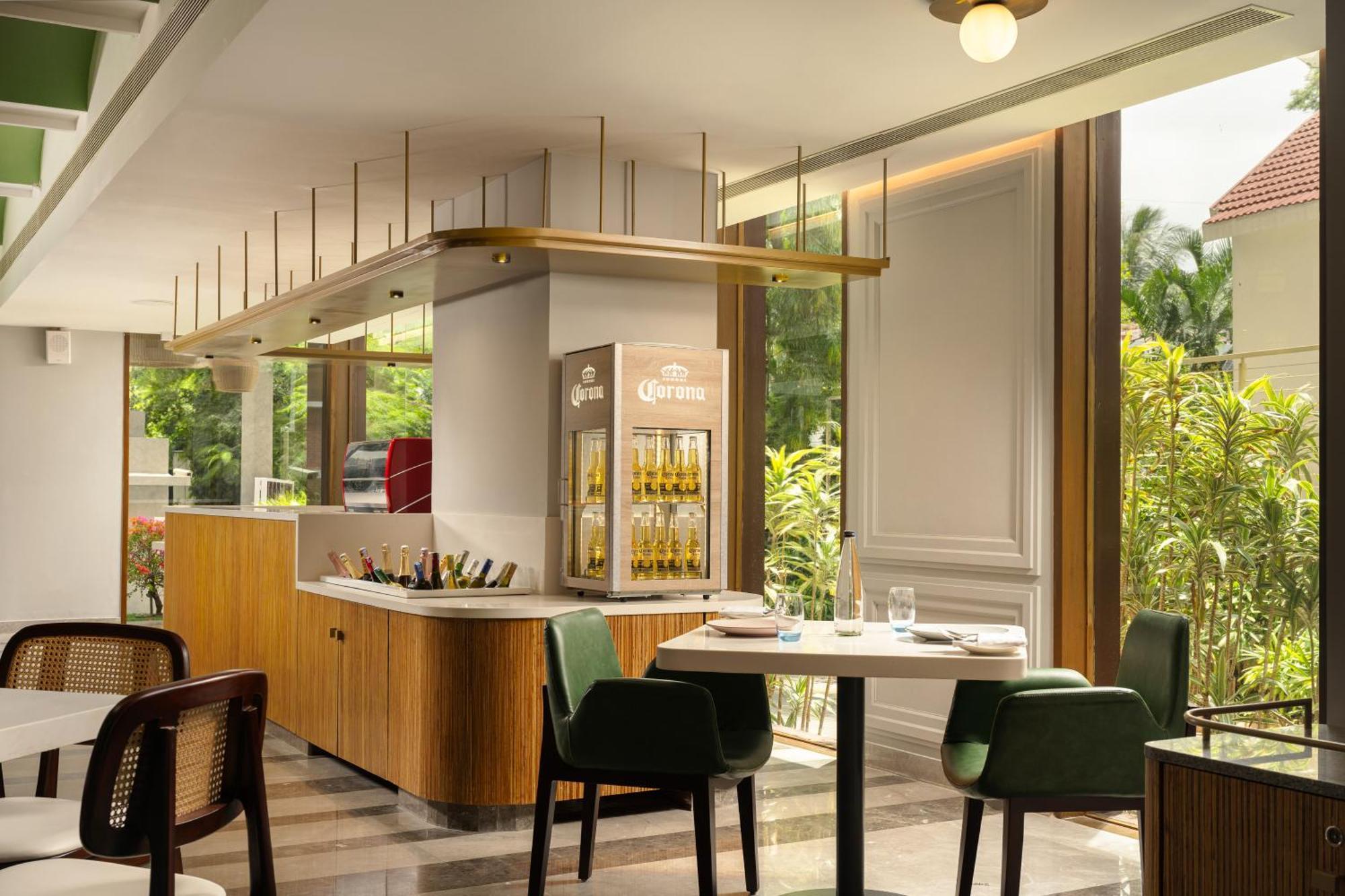 Grand Mercure Bangalore - An Accor Brand Exterior foto